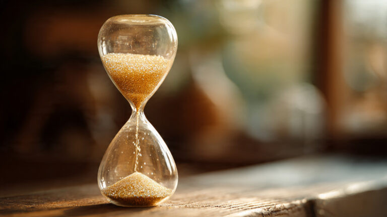 An-hourglass-filled-with-soft-glowing-sand-standin (2)